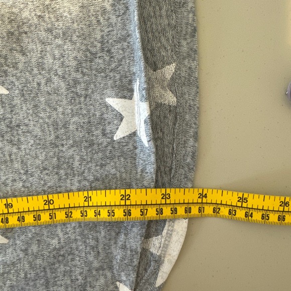 Mada Grey White Stars Puff Sleeve Top Size Medium Pre-owned - Picture 9 of 9